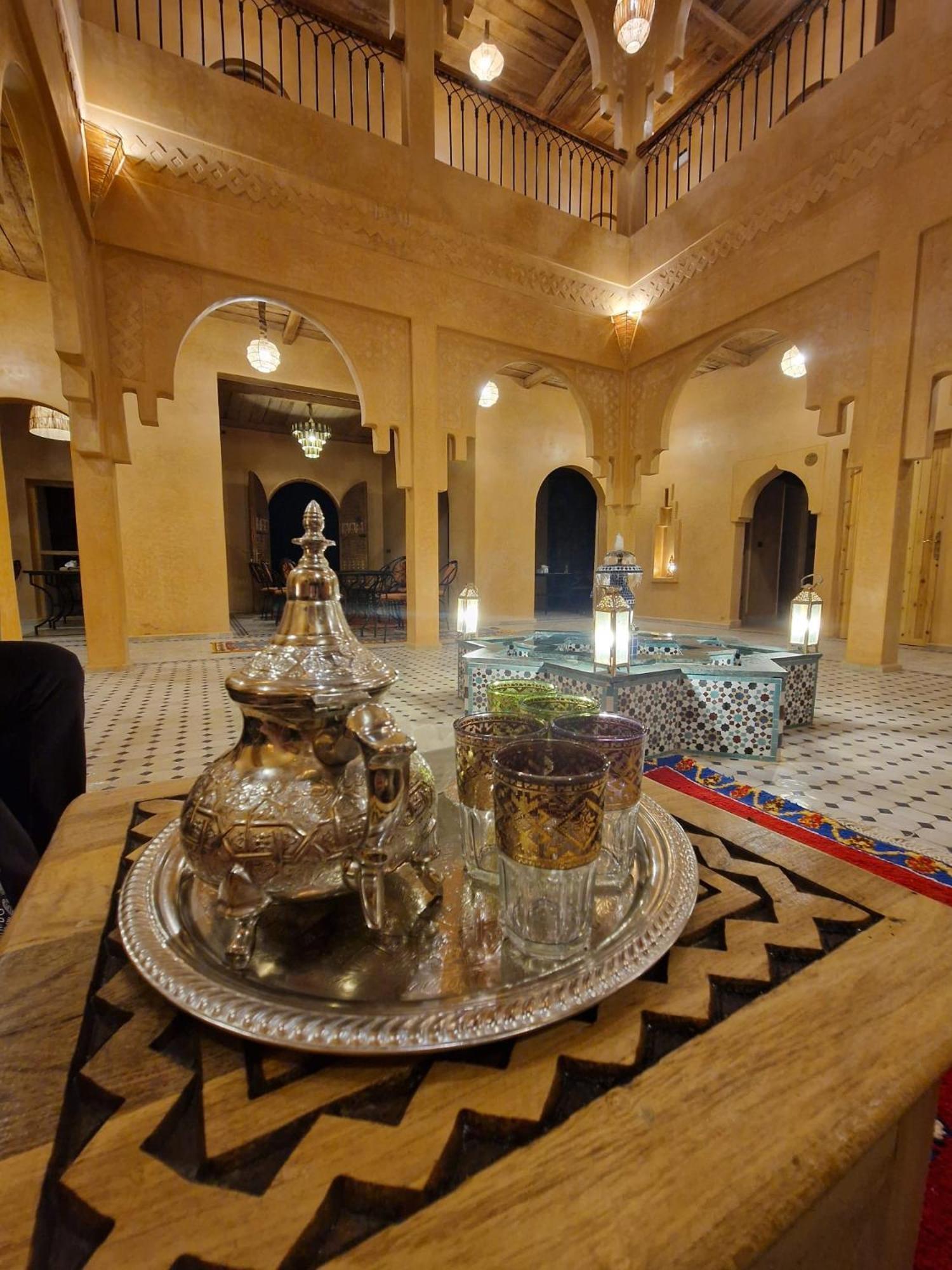 Hotel Kasbah Riad Amnir M'Hamid Exterior photo